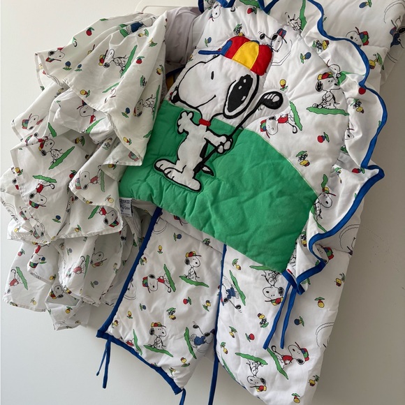 Peanuts Other - NWOT Vintage Snoopy baby bedding set GOLF theme